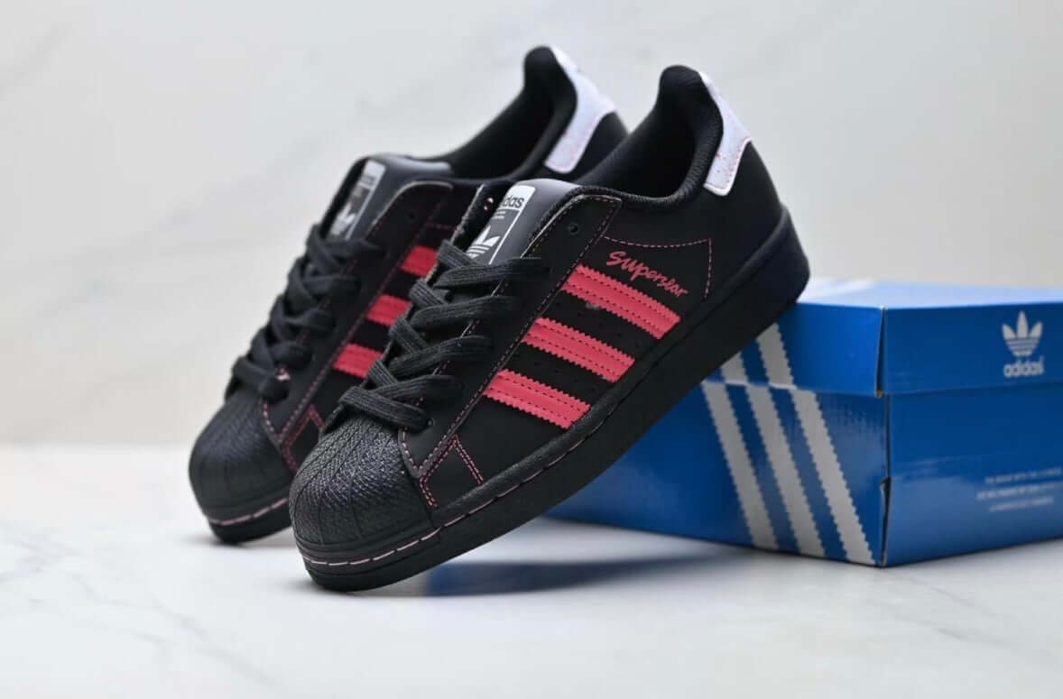 ADIDAS LOW SUPERSTAR BLACK AND PINK