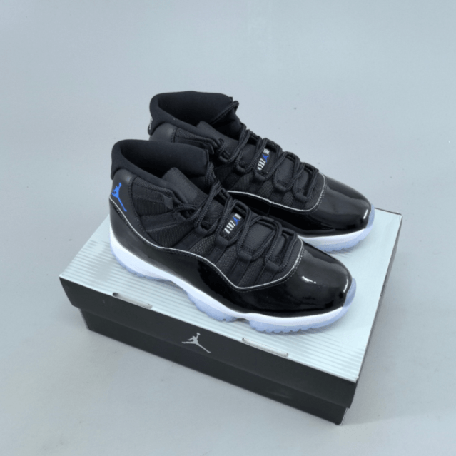 AIR JORDAN 11 RETRO SPACE JAM