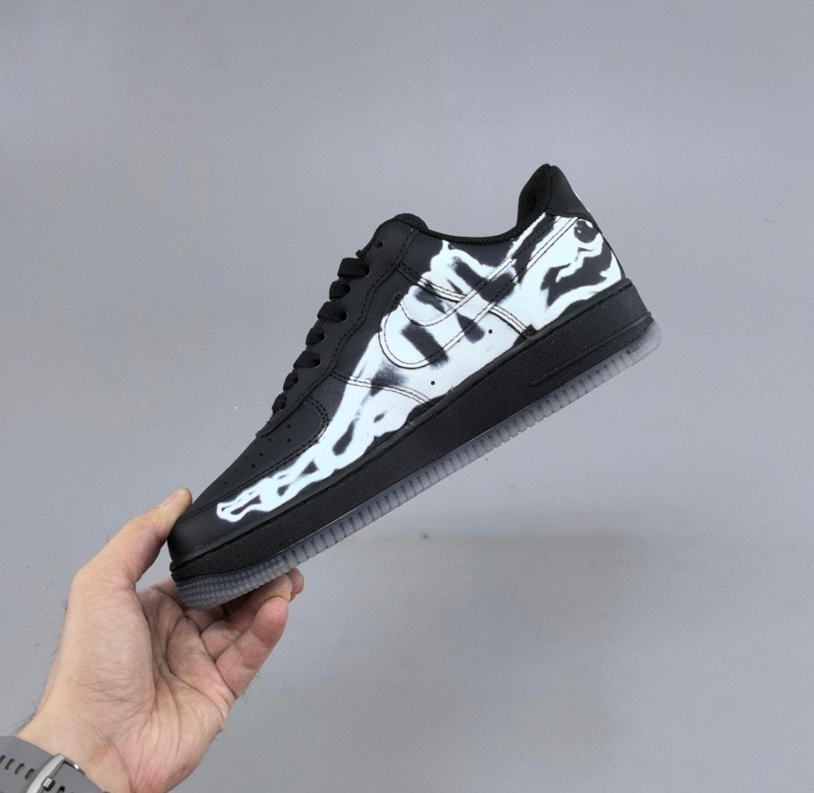 NIKE AIR FORCE 1 07 SKELETON