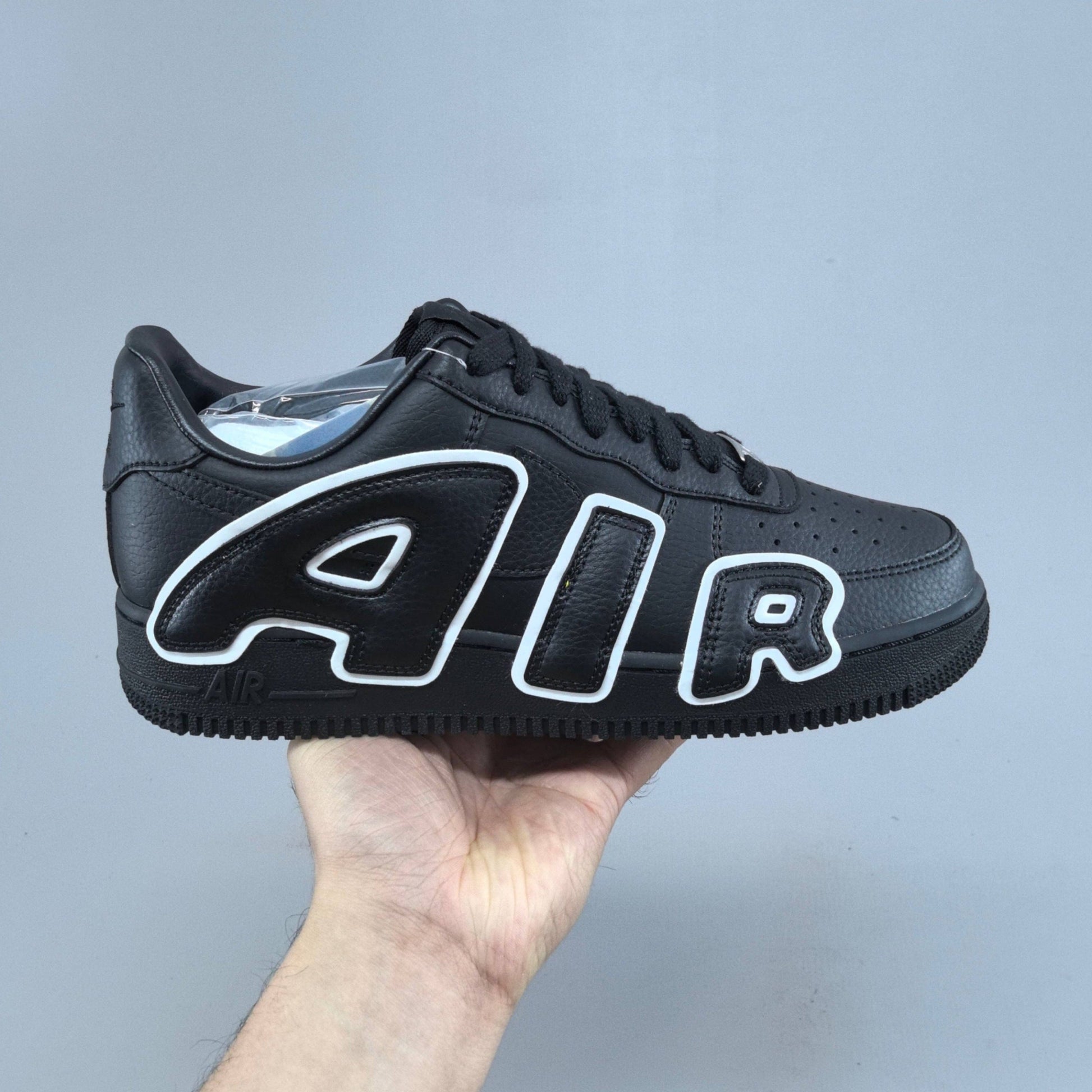 NIKE AIR FORCE 1 07 "AIR-FLEA"