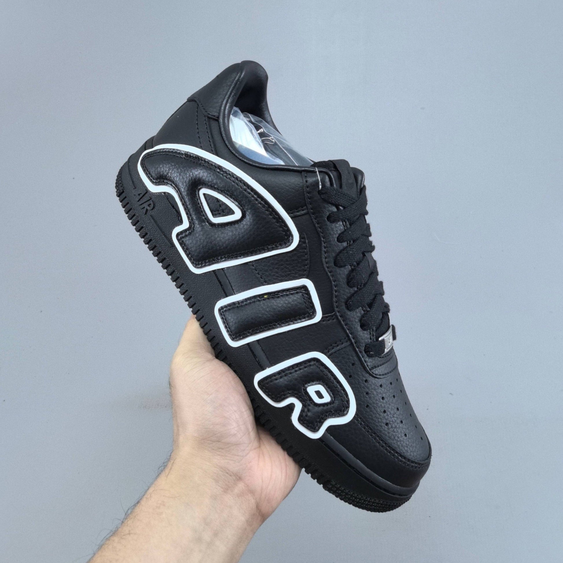 NIKE AIR FORCE 1 07 "AIR-FLEA"