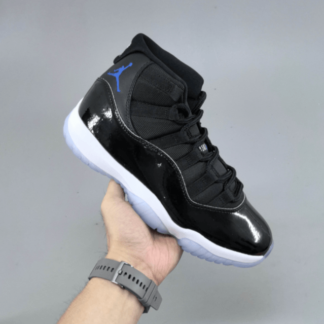 AIR JORDAN 11 RETRO SPACE JAM