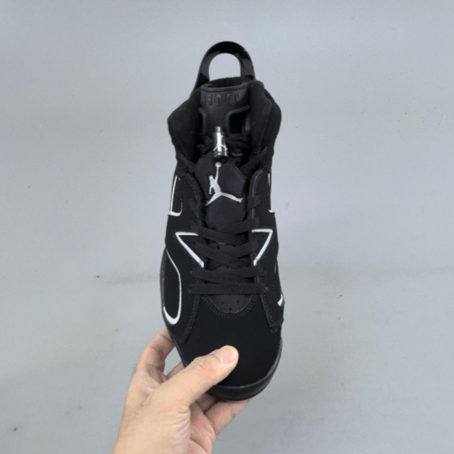 AIR JORDAN 6 RETRO CAP AND GOWN