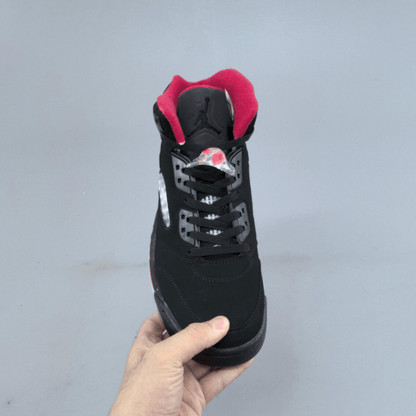 SUPREME X AIR JORDAN 5 RETRO BLACK