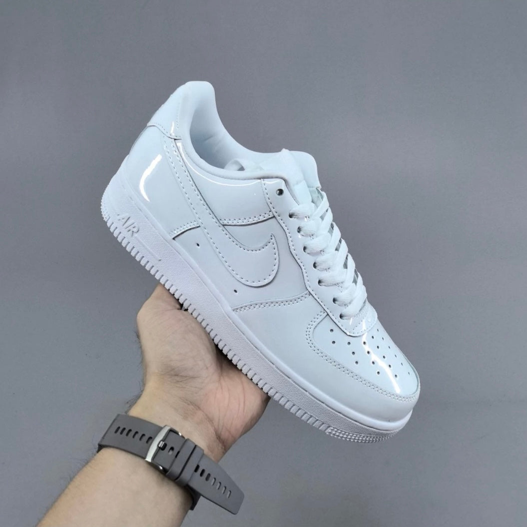 NIKE AIR FORCE 1 07 ORIGINAL