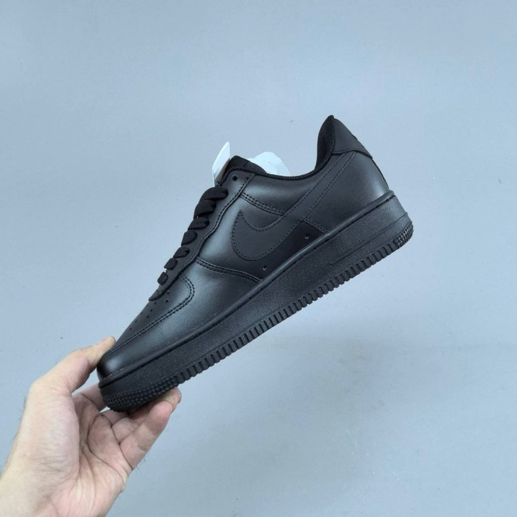 NIKE AIR FORCE 1 07 ORIGINAL